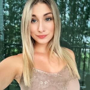 Meet your Posher, Tiffany